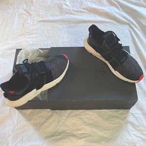 COPY - Mens Adidas sneakers